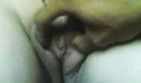 آماتور Busty Zoey کلیپ سکسی پاره کردن بکارت بیدمشک مودار خود را با رقیق بزرگ استمناء