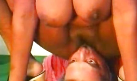 مادربزرگ سکس در پشت پرده و جوان - 48