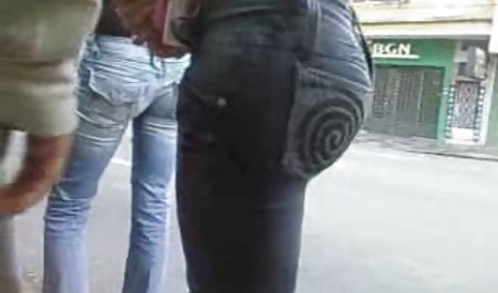 Petite سكس پرده زنى Nicki Ortega عاشق دیک های بزرگ است